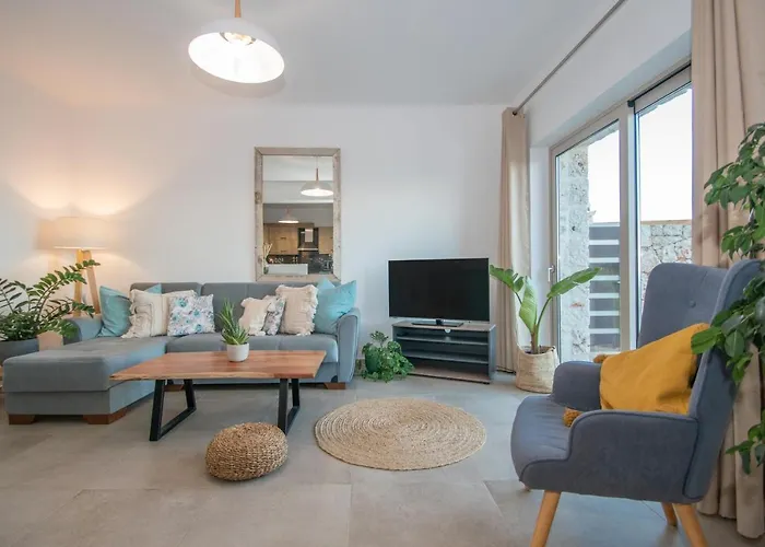 فيلة Spartia Sea View By 